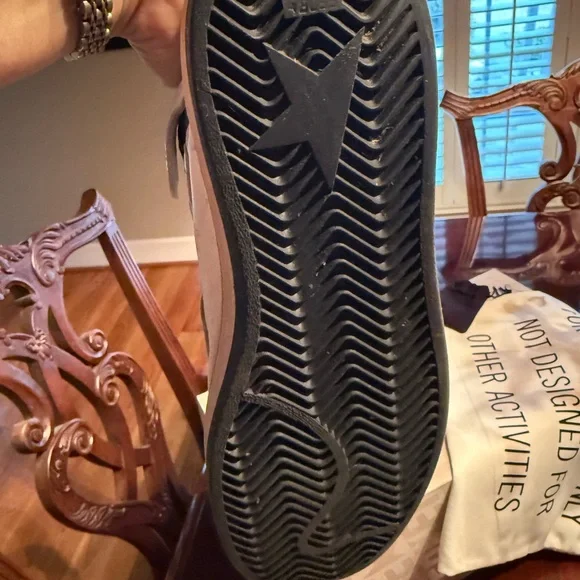 Golden Goose SKY STAR Sneakers, Women’s, size 38, shipped in original box!! - Picture 12 of 14